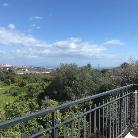 Chila Apartment Aci Catena